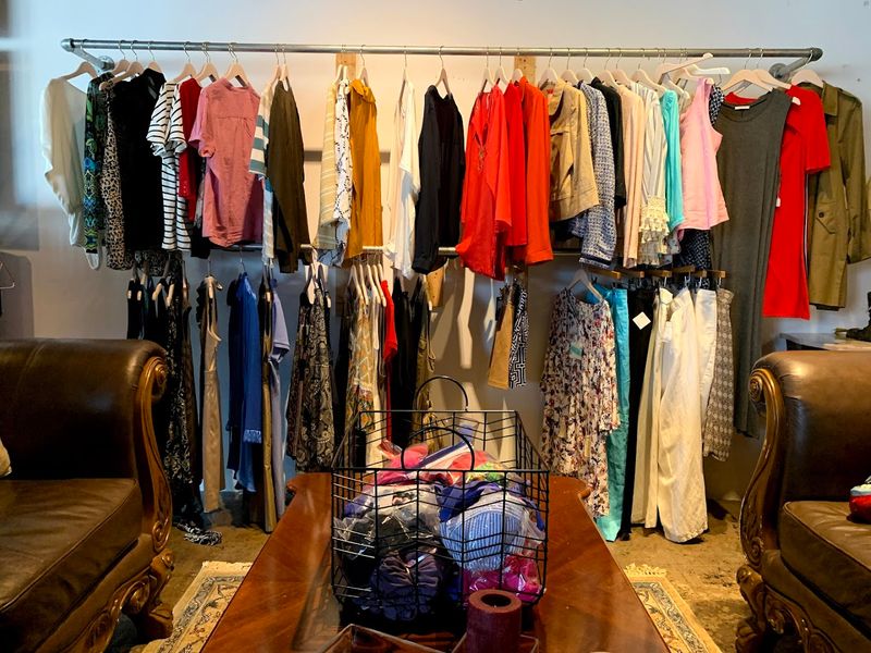 Great value for shoppers who want style without retail markups Great value for shoppers who want style without retail markups