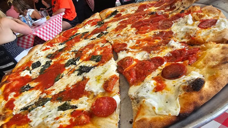 Grimaldi's Pizzeria - Brooklyn, New York