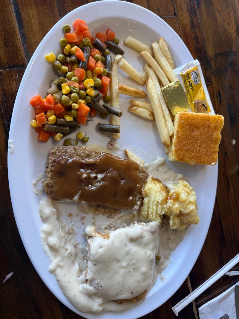 Ground Beef Steak Deluxe — A Hearty Crowd-Pleaser