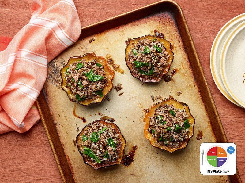 Ground beef - Stuffed zucchini boats