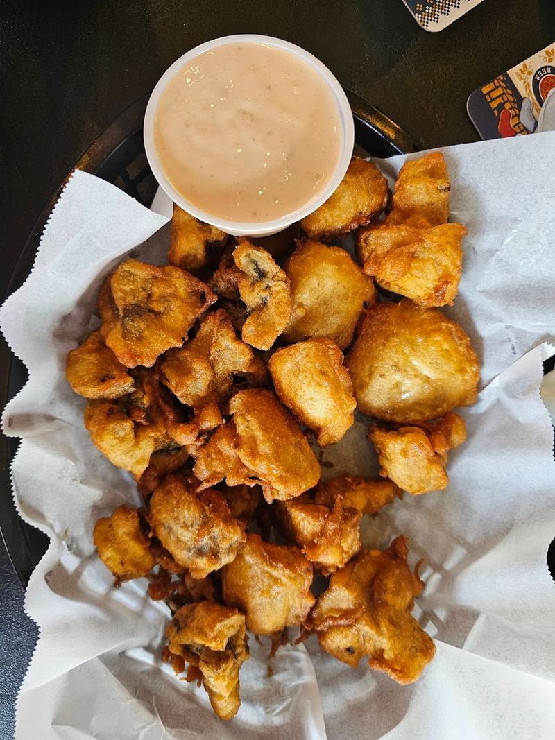 Hand-Battered Fried Mushrooms Worth Making the Trip For Hand-Battered Fried Mushrooms Worth Making the Trip For