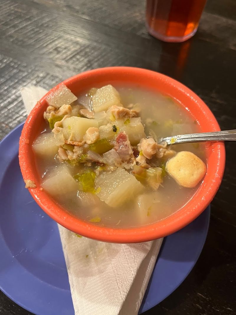 Hatteras Style Clam Chowder You'll Dream About