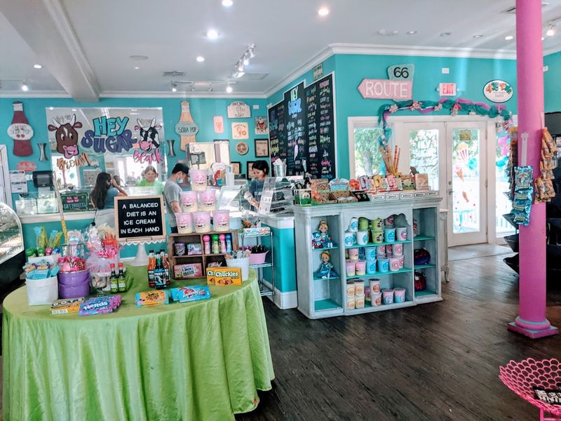 Hey Sugar Candy and Ice Cream - Roanoke, Texas