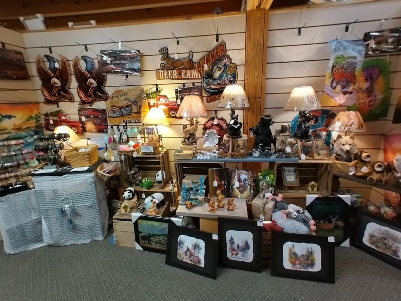 Hocking Hills Market - Rockbridge, Ohio