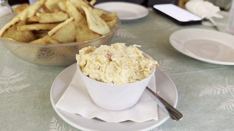 Homemade Pita Chips: A Cult Favorite