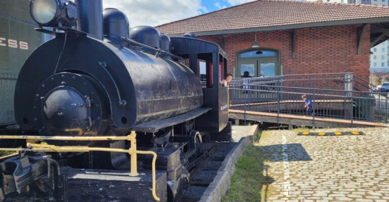 Hop aboard these 11 Virginia train rides for unforgettable scenic day trips