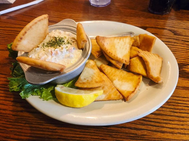 Hot Crab Dip With Homemade Pita Chips