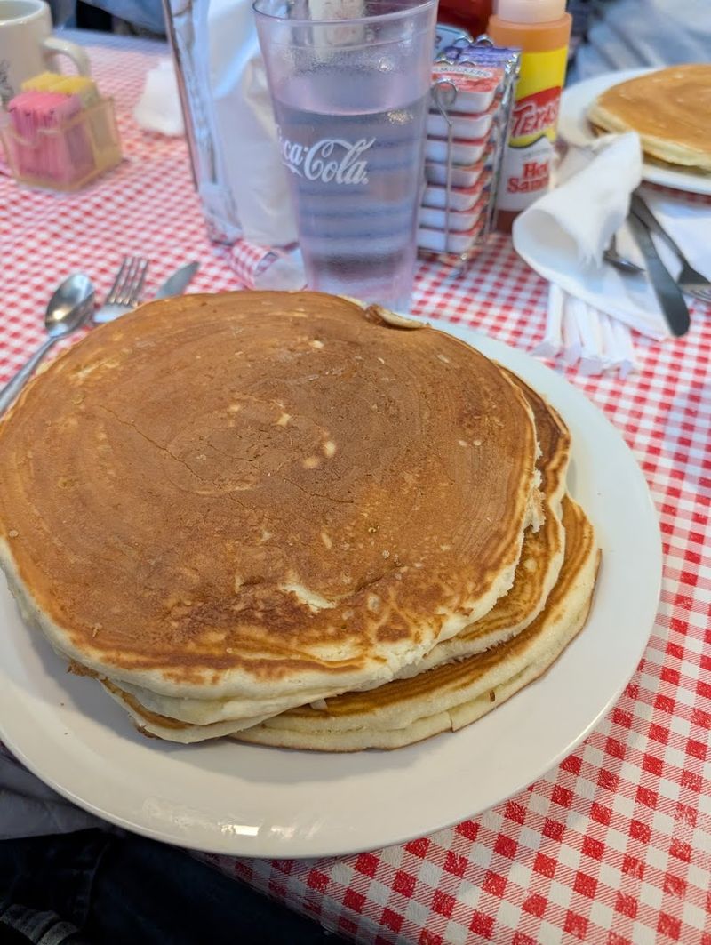 Hotcakes So Big They're Practically Legendary
