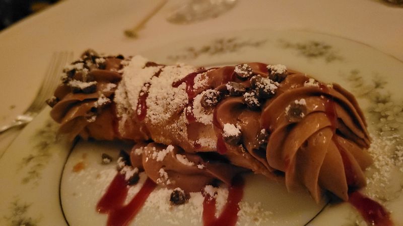 House-Made Cannolis Worth Every Single Bite House-Made Cannolis Worth Every Single Bite