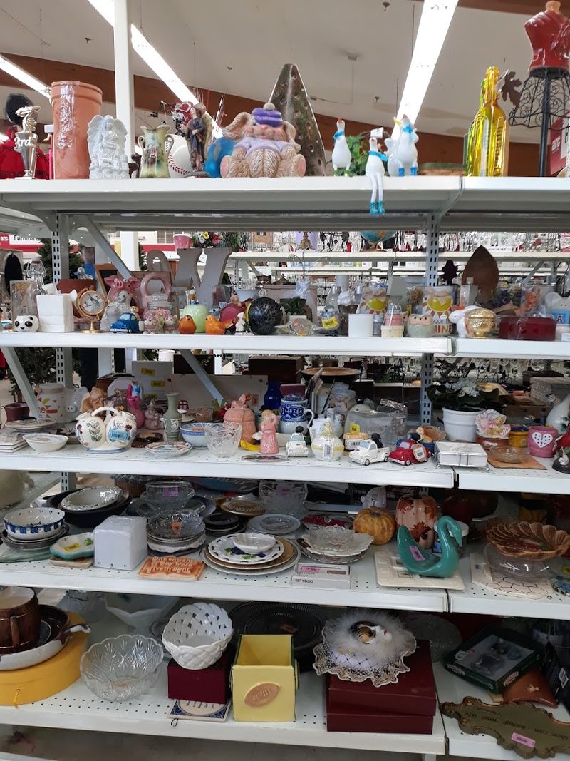 Household Items and Kitchen Finds