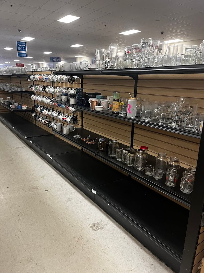 Household Items and Kitchenware at Wallet-Friendly Prices