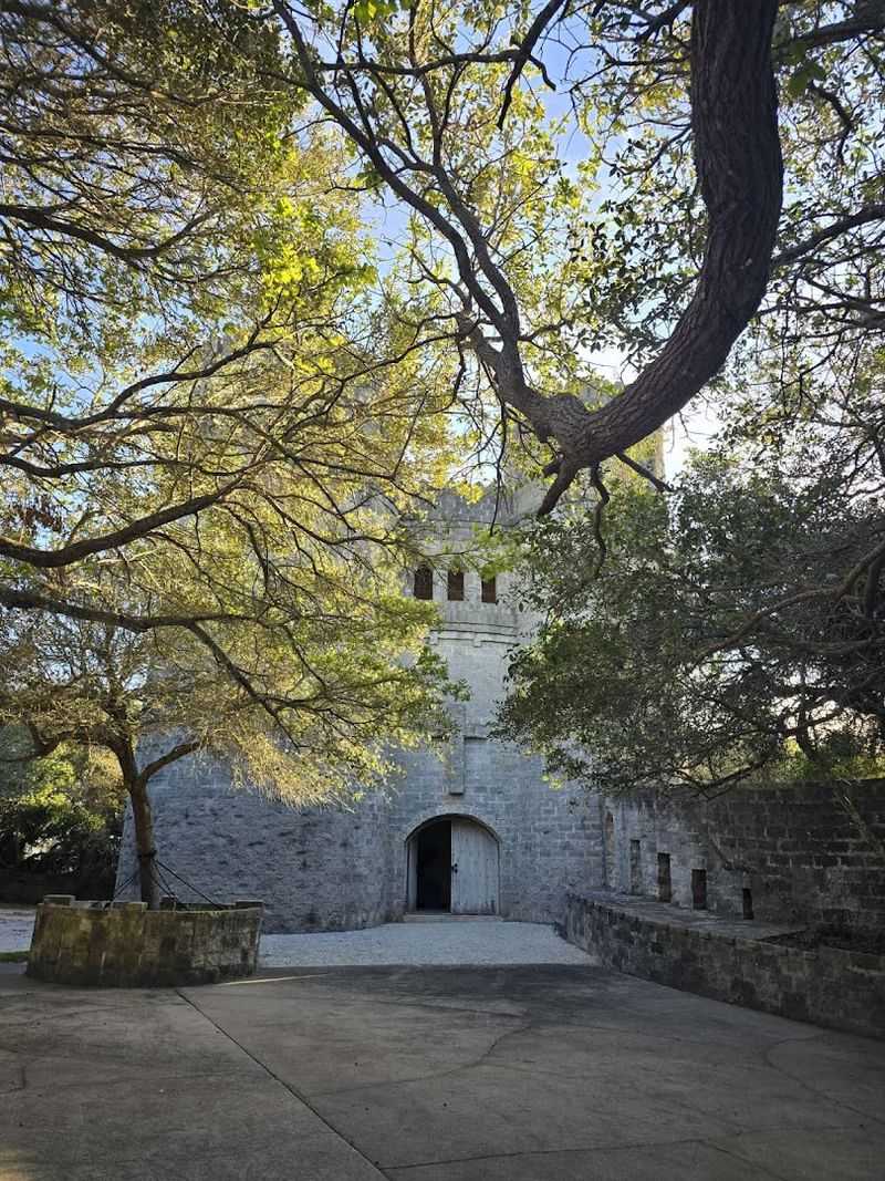 How to Book a Tour at Castle Otttis