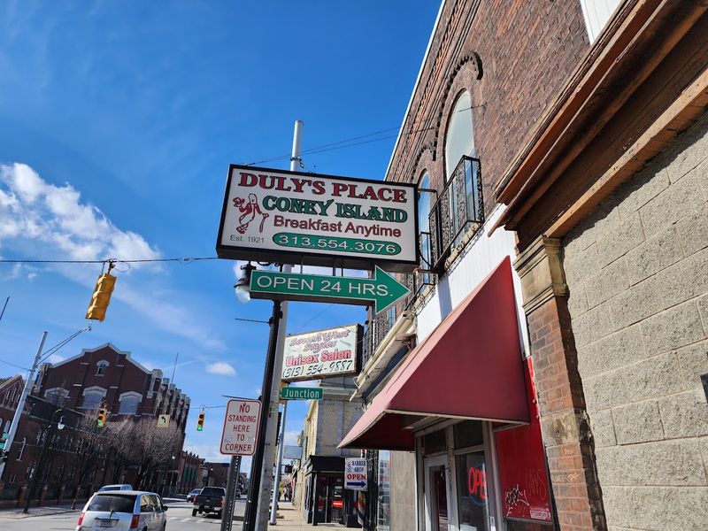 How to Plan Your Visit to Duly's Place