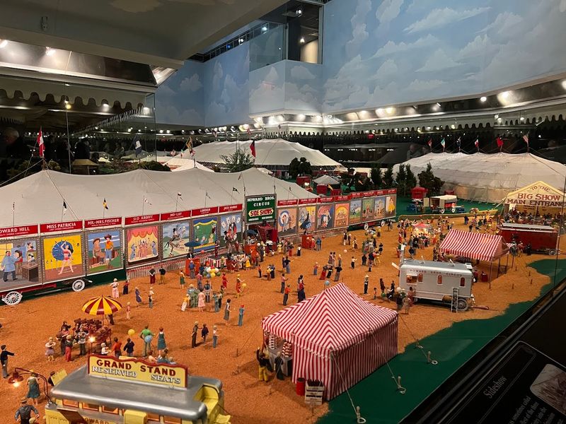 Howard Tibbals' Legendary Miniature Circus Model