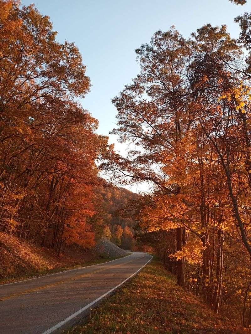 Humpback Rocks and Scenic Drives Worth Every Mile