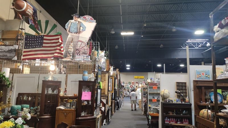 Hundreds of Individual Vendor Booths to Explore