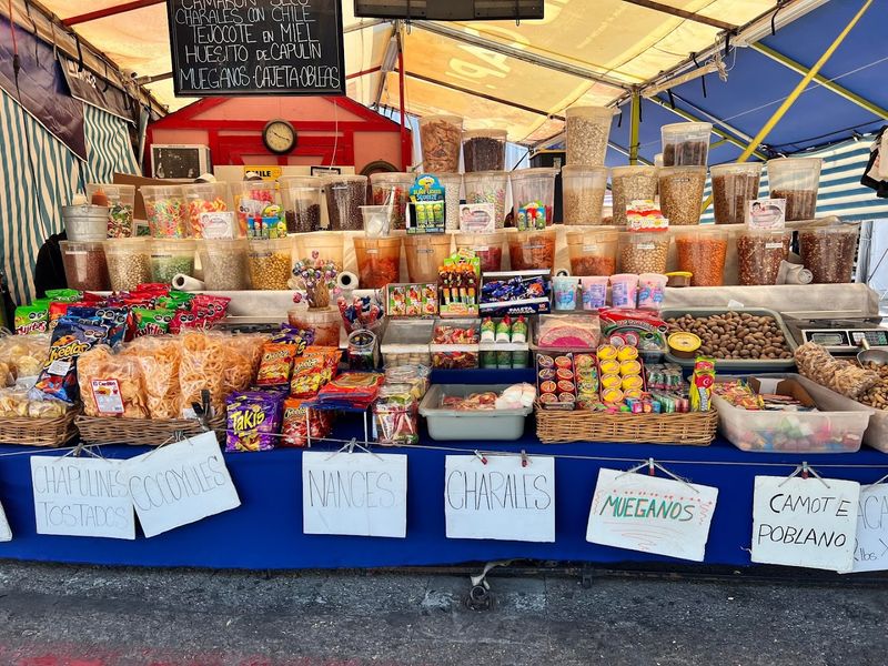 Hundreds of Vendors Selling Practically Everything Imaginable Hundreds of Vendors Selling Practically Everything Imaginable