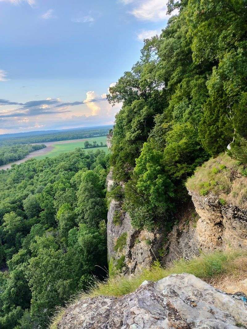 Inspiration Point (Shawnee National Forest) - Wolf Lake, Illinois