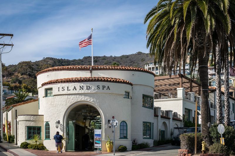 Island-Style Spa Days and Wellness Retreats