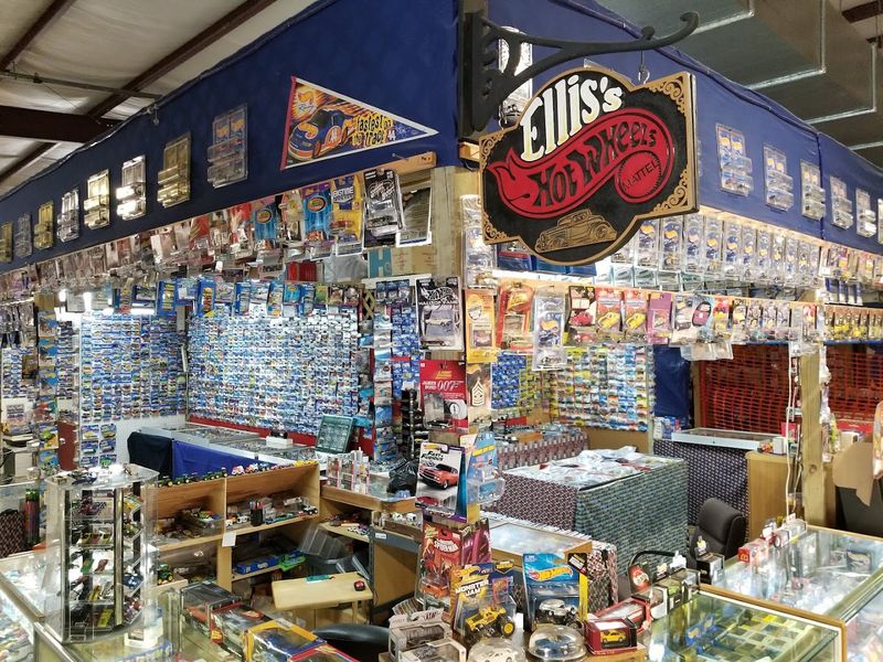 Jewelry Vendors Offering Sparkle at Every Price Point Jewelry Vendors Offering Sparkle at Every Price Point