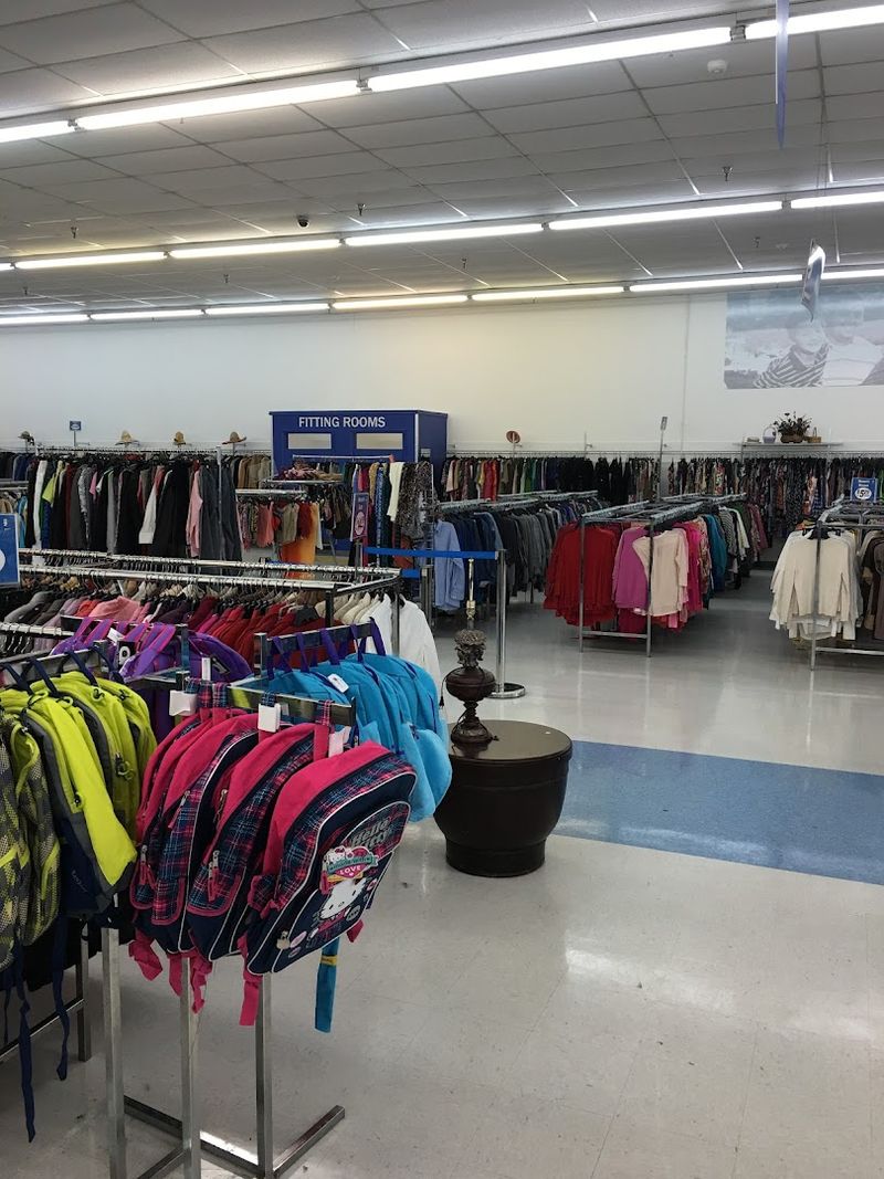 Kids' Clothing Deals Worth Knowing About