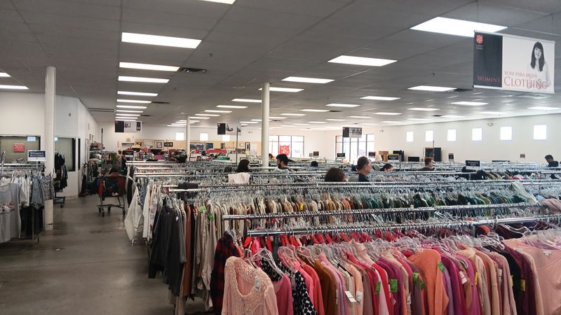 Kids' Clothing That Makes Family Budgets Stretch Further