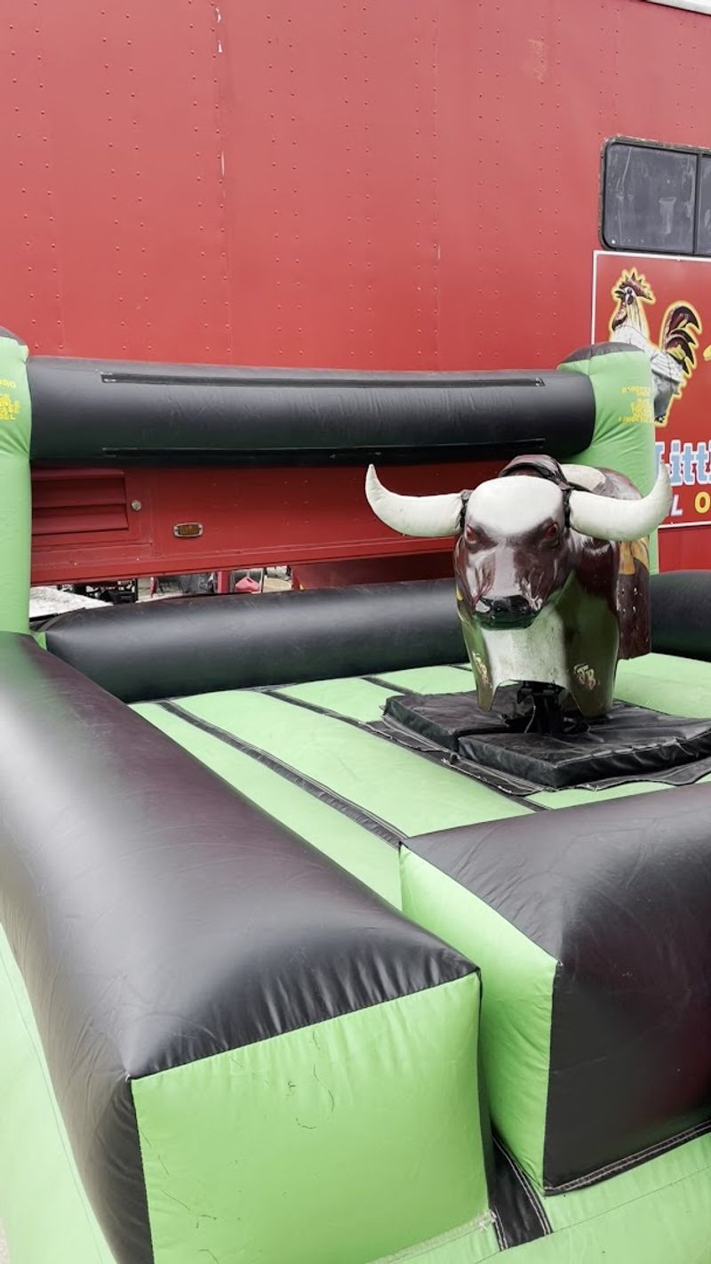 Kids Rides and Live Entertainment Make It a True Family Outing Kids Rides and Live Entertainment Make It a True Family Outing