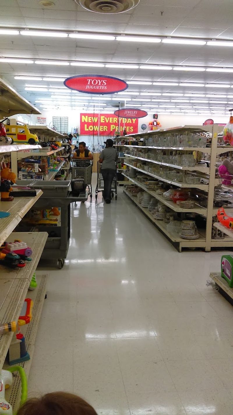 Kitchenware and Appliances at Bargain Prices