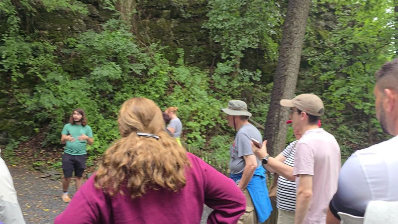 Knowledgeable and Entertaining Tour Guides Who Make It Memorable