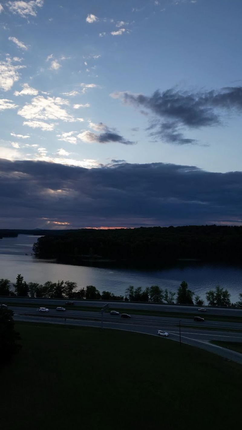 Lake Hartwell Views Near the Sign That Surprise First-Timers