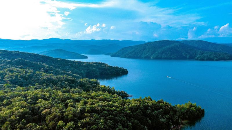 Lake Jocassee - Salem, South Carolina