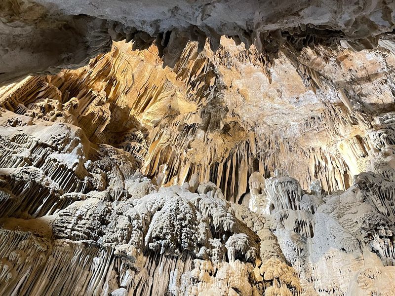 Lake Shasta Caverns - Lakehead, California