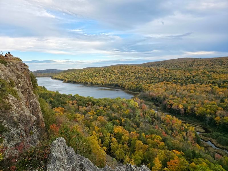 Lake of the Clouds Overlook - Ontonagon, Michigan Lake of the Clouds Overlook - Ontonagon, Michigan
