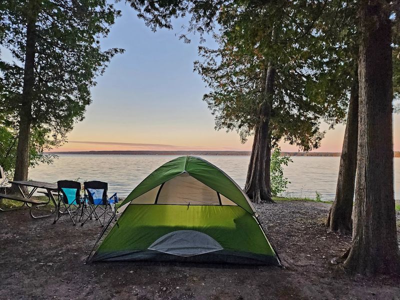 Lakefront Campsites Right on Black Lake Lakefront Campsites Right on Black Lake