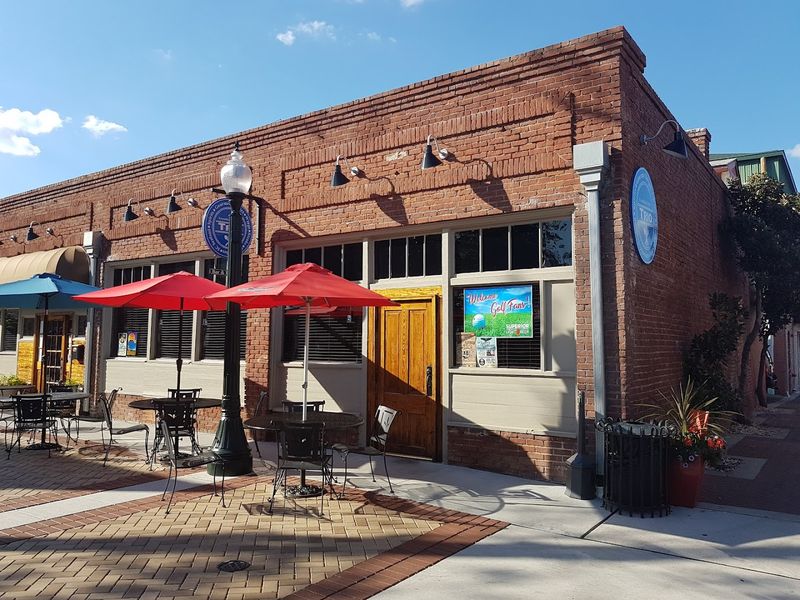 Laurens Street Antique Crawl