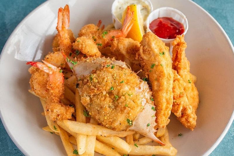 Legendary Crab Cakes Packed With Meat