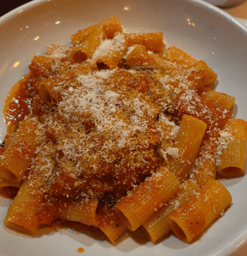 Legendary Red-Sauce Italian Classics on Every Plate Legendary Red-Sauce Italian Classics on Every Plate