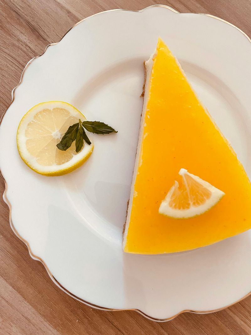 Lemon cheesecake