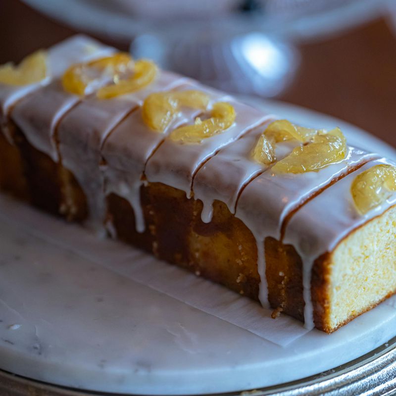 Lemon pound cake
