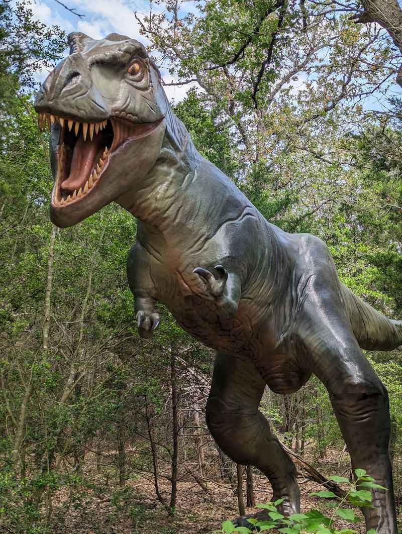 Life-Size Dinosaur Replicas That Will Blow Your Mind