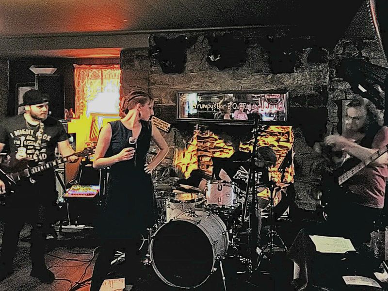 Live Music That Sets the Mood