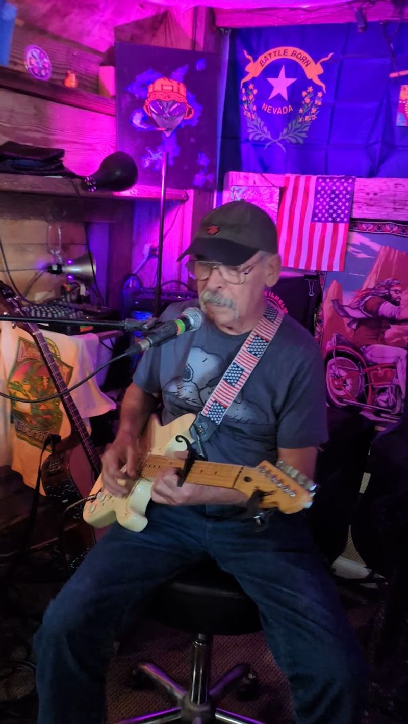 Live Music That Turns Dinner Into a Memory Live Music That Turns Dinner Into a Memory