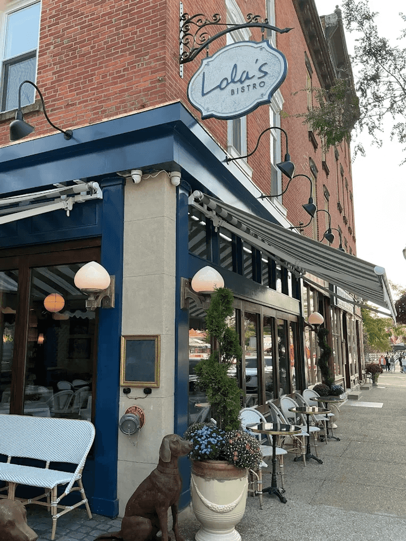 Local Dining Scene Worth Talking About Local Dining Scene Worth Talking About