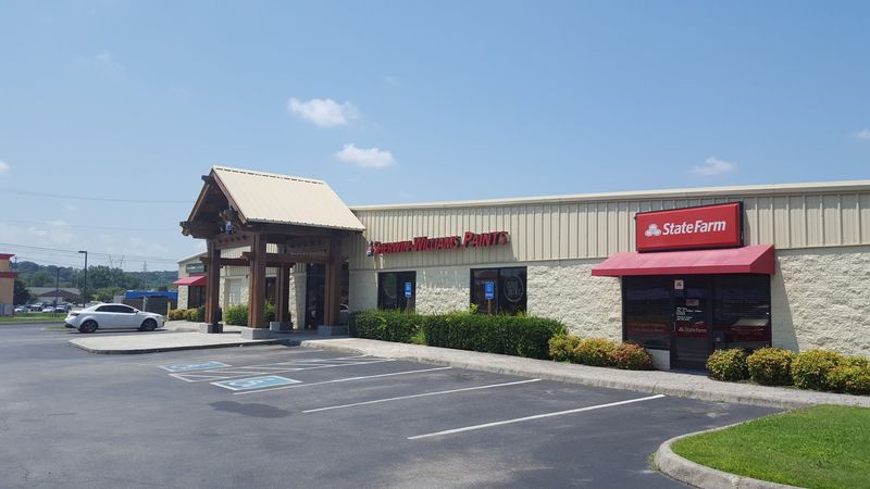 Local Dining on Broadway and Beyond