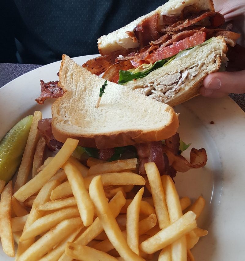 Local Eateries and Comfort Food Stops