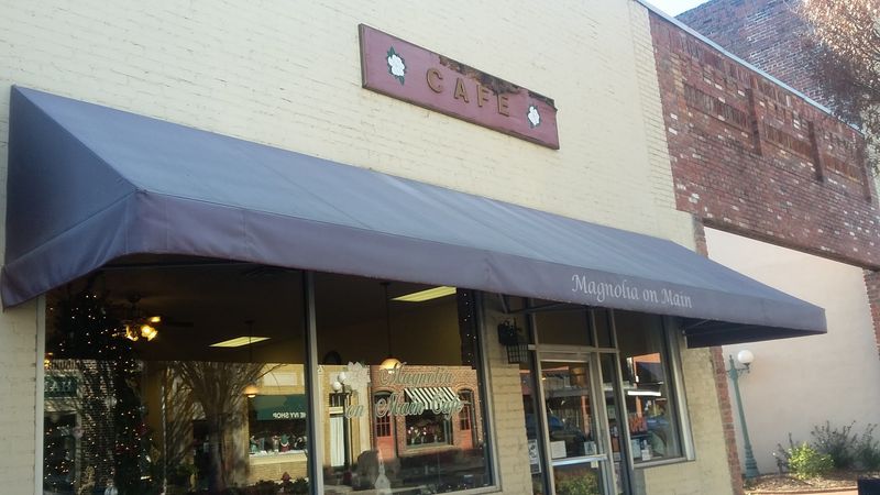 Local Southern Cuisine: Comfort Food Done Right