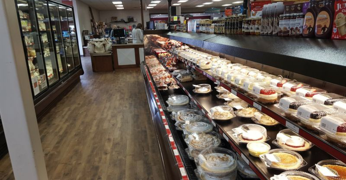 Locals say this Amish market in Michigan serves the best homemade pies in the state