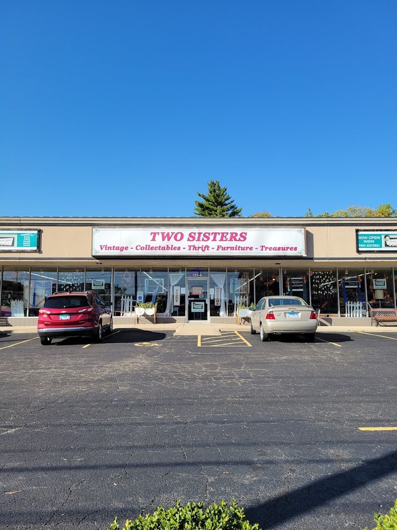 Location and Hours Make It Easy to Visit