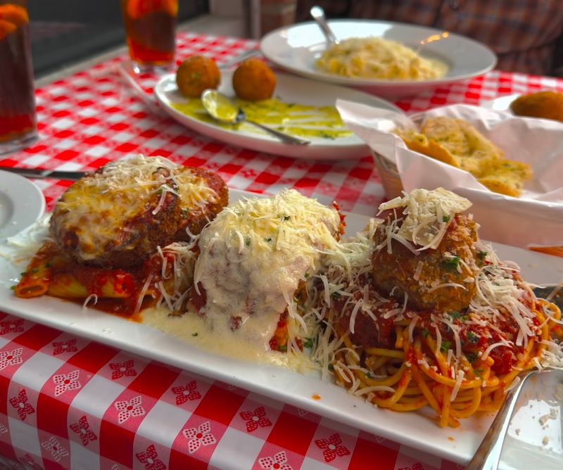 Lola & Giuseppe's Trattoria - Columbus, Ohio