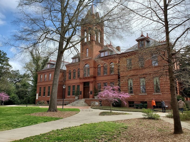 Madison-Morgan Cultural Centre